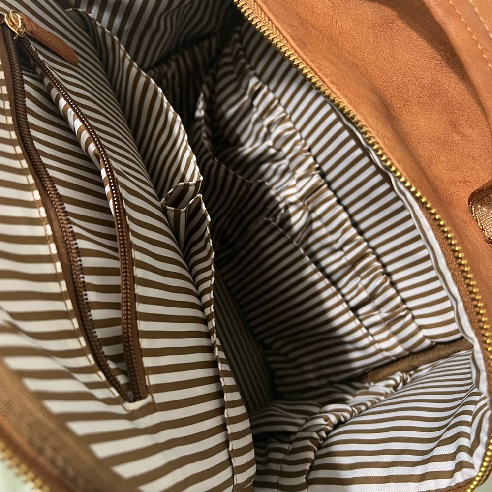 RadRev OG Studded Full Size in Rust Backpack SOLD OUT - Picture 5 of 6